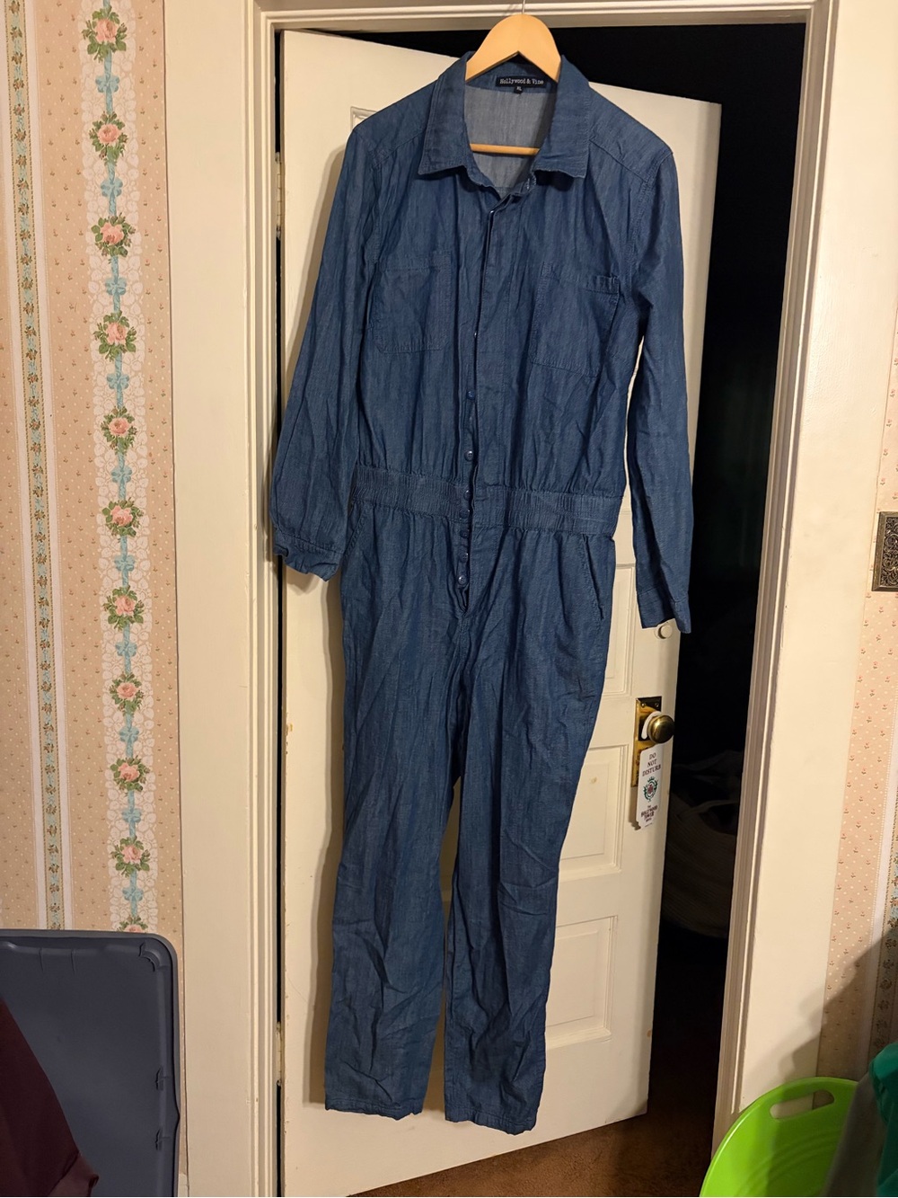 Chambray Button-Front One-Piece Jumpsuit - Blue
